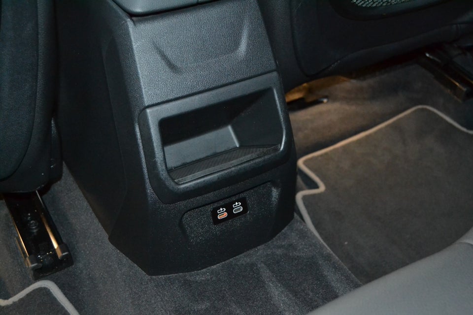 BMW 118i 1,5 Sport Line 5d