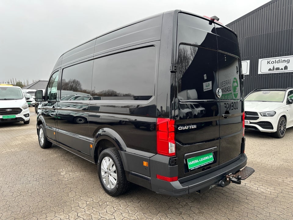 VW Crafter 35 2,0 TDi 177 Kassevogn L3H2 aut.