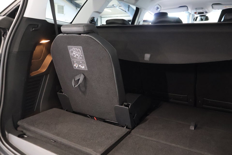 Peugeot 5008 1,5 BlueHDi 130 Allure 7prs 5d