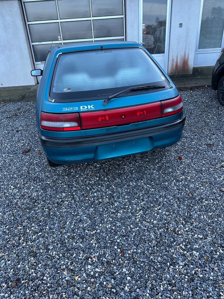 Mazda 323 1,3 Spring 4d