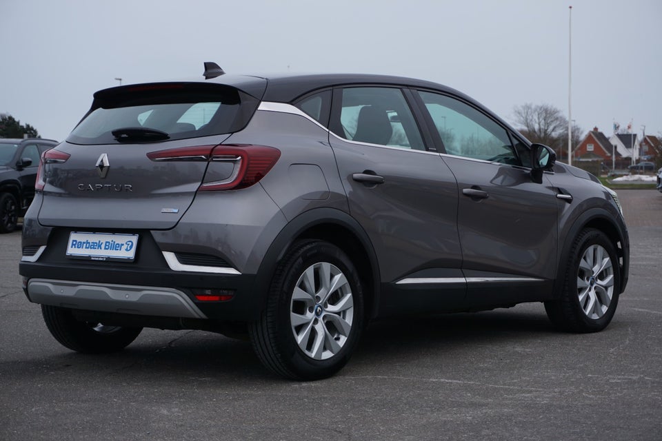 Renault Captur 1,6 E-Tech Intens 5d