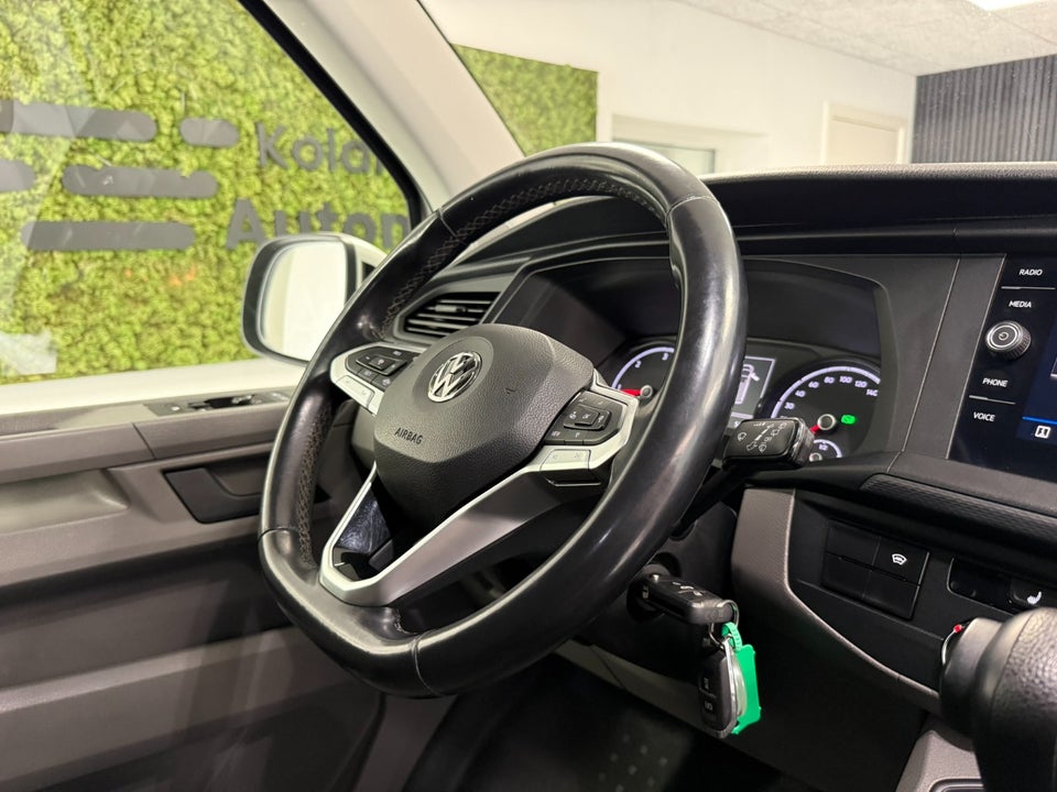 VW Transporter 2,0 TDi 150 Kassevogn DSG lang