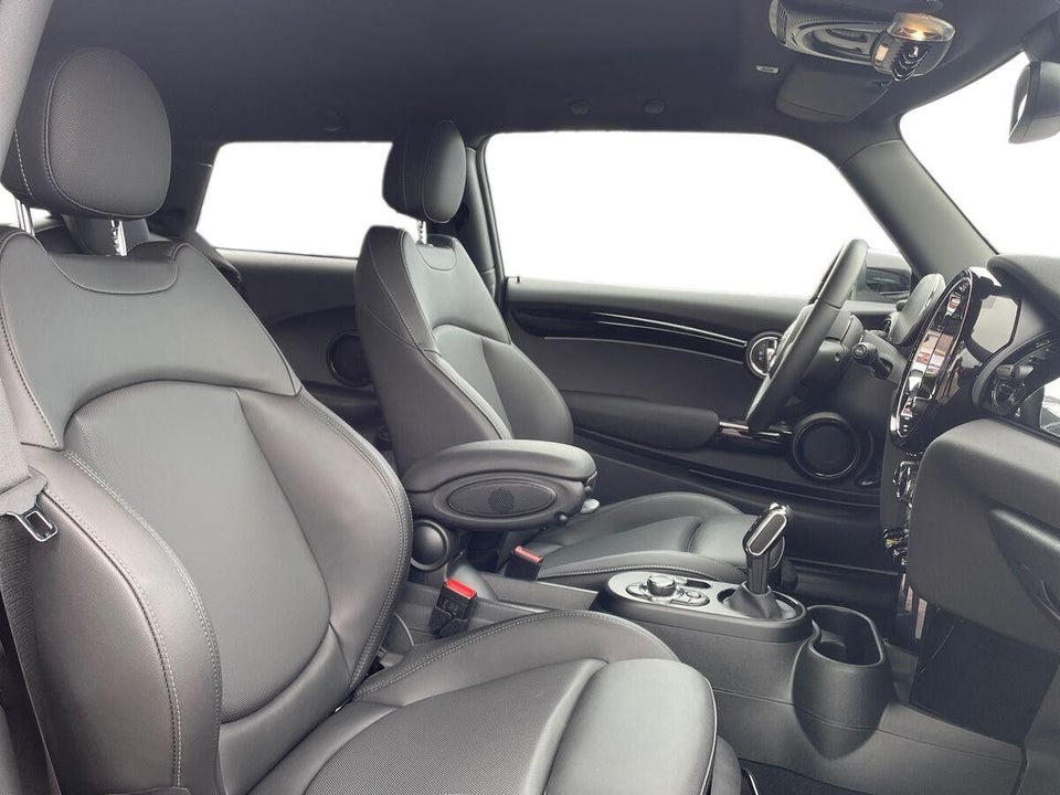 MINI Cooper SE Edition Premium Plus 3d