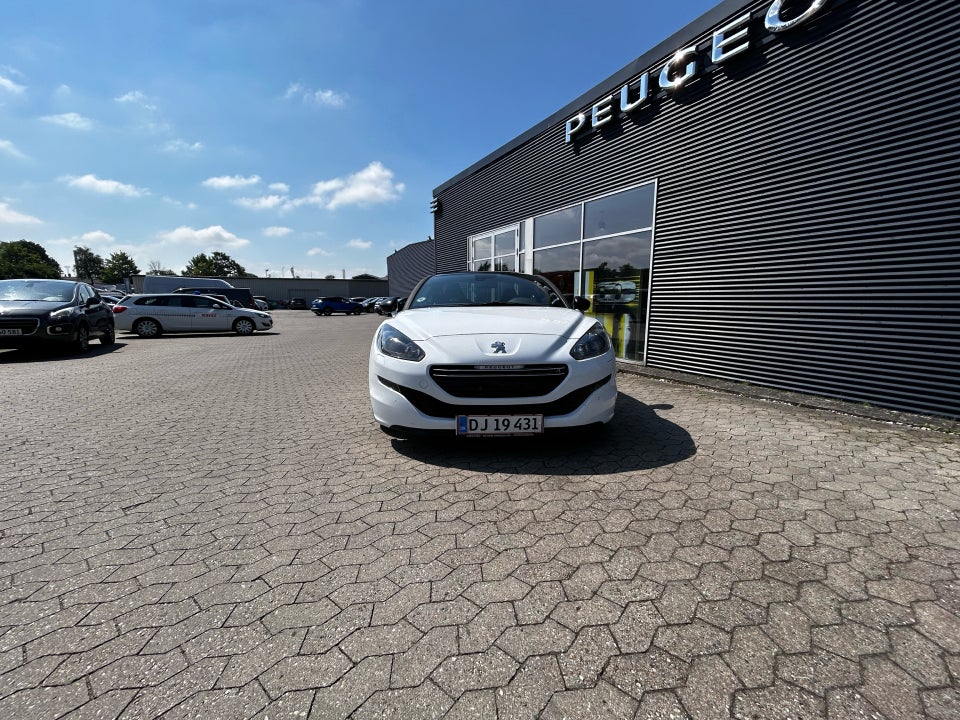 Peugeot RCZ 1,6 THP 270 R 2d