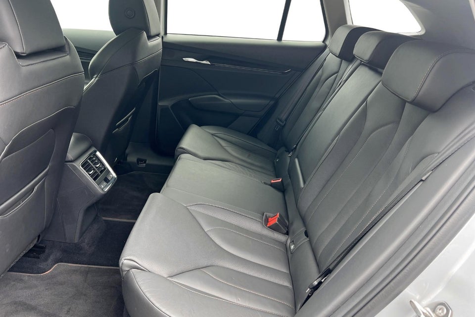 Skoda Enyaq 80x iV 5d
