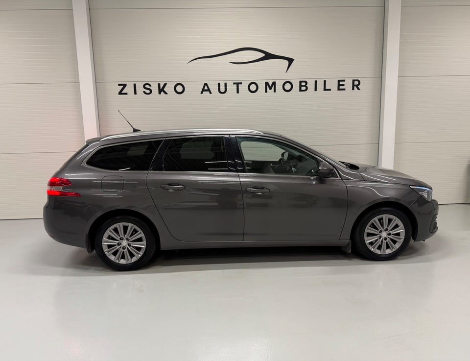 Peugeot 308 1,6 BlueHDi 120 Allure Sky 5d