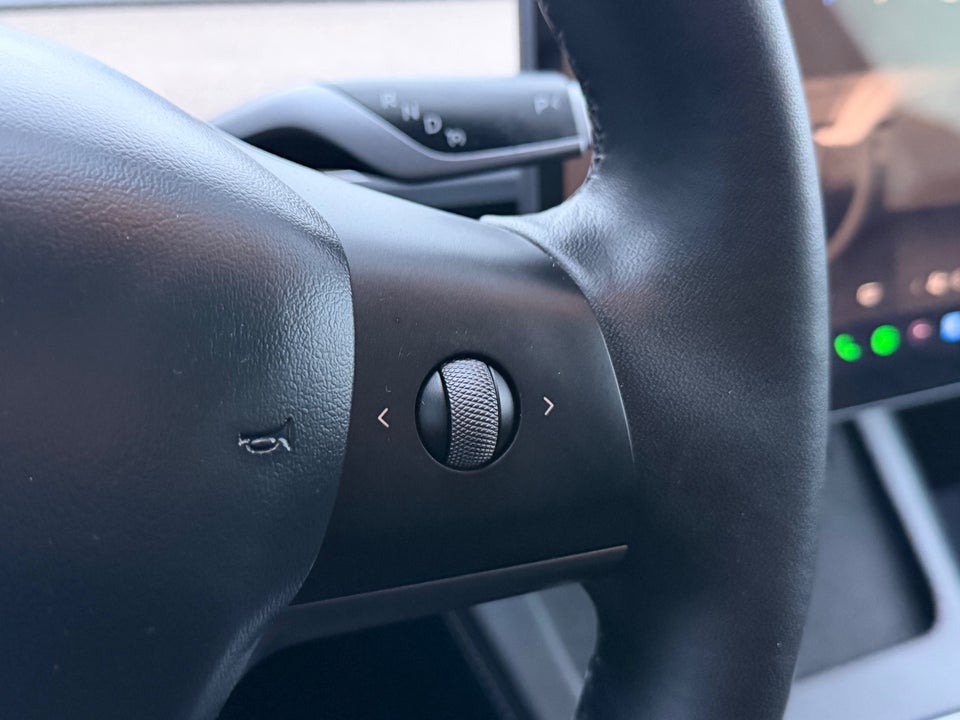 Tesla Model Y Performance AWD 5d