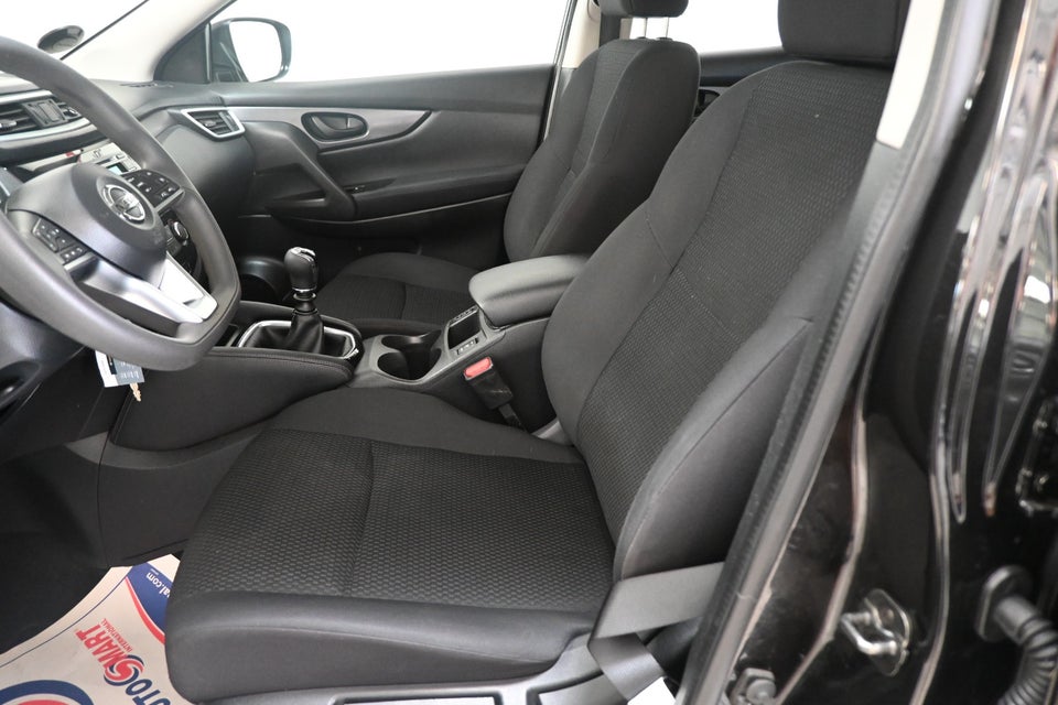 Nissan Qashqai 1,3 Dig-T 140 Visia 5d