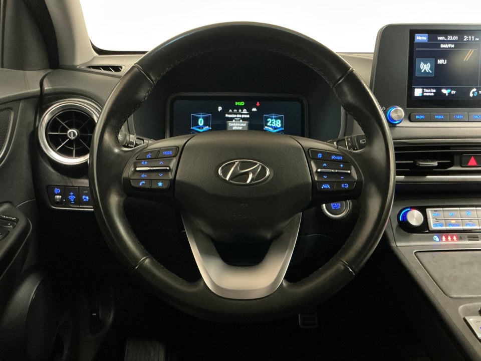 Hyundai Kona 39 EV Essential 5d
