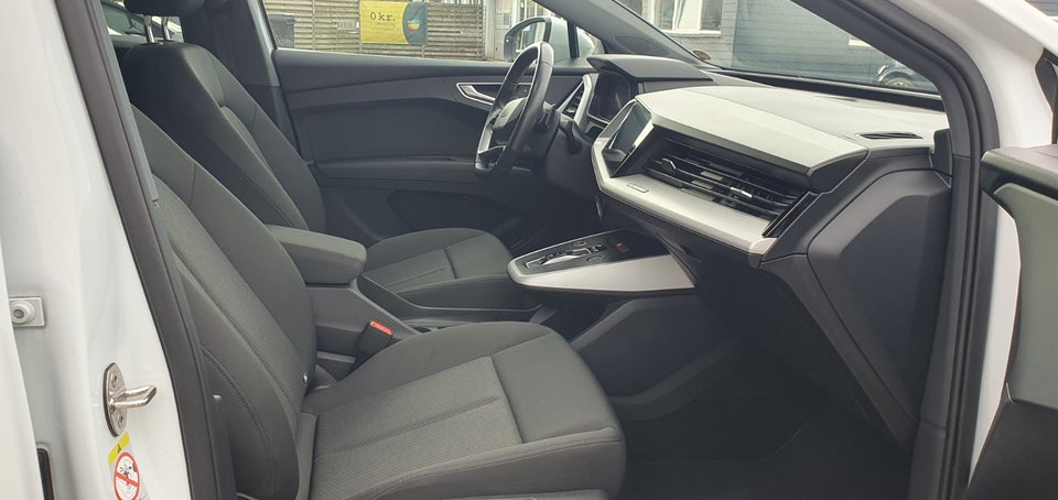 Audi Q4 e-tron 40 Attitude 5d