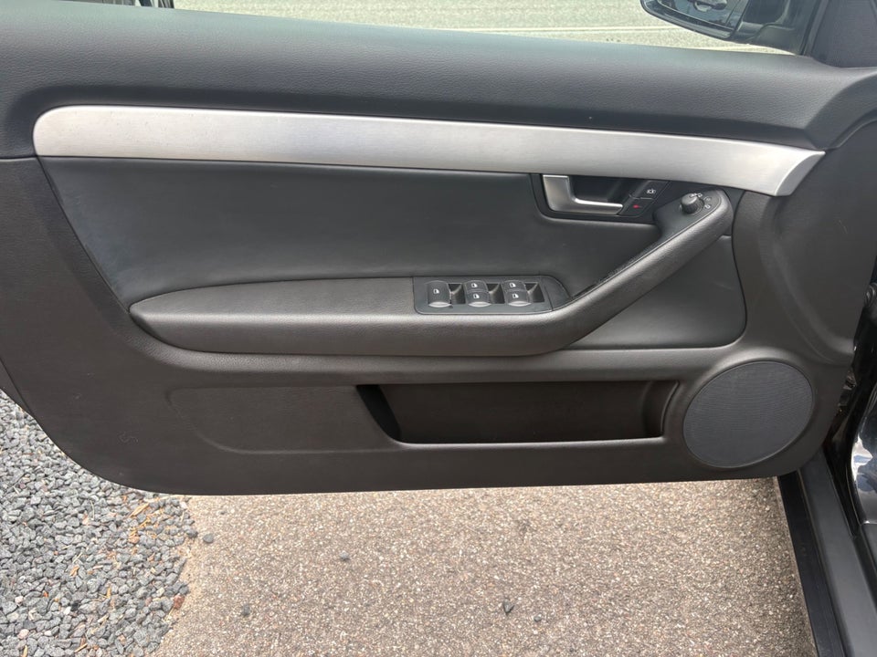 Audi A4 2,0 TFSi Cabriolet Multitr. 2d