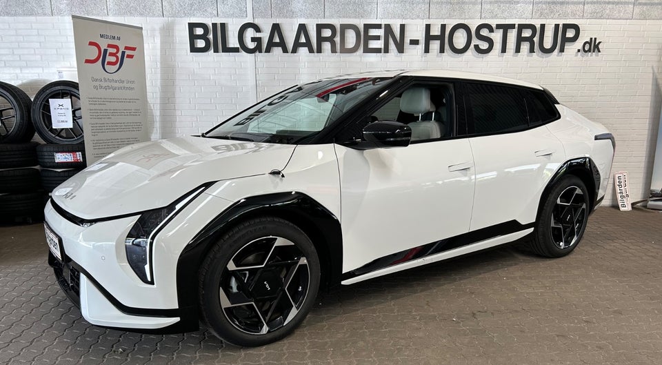 Kia EV4 81 Long Range GT-Line Fastback 4d