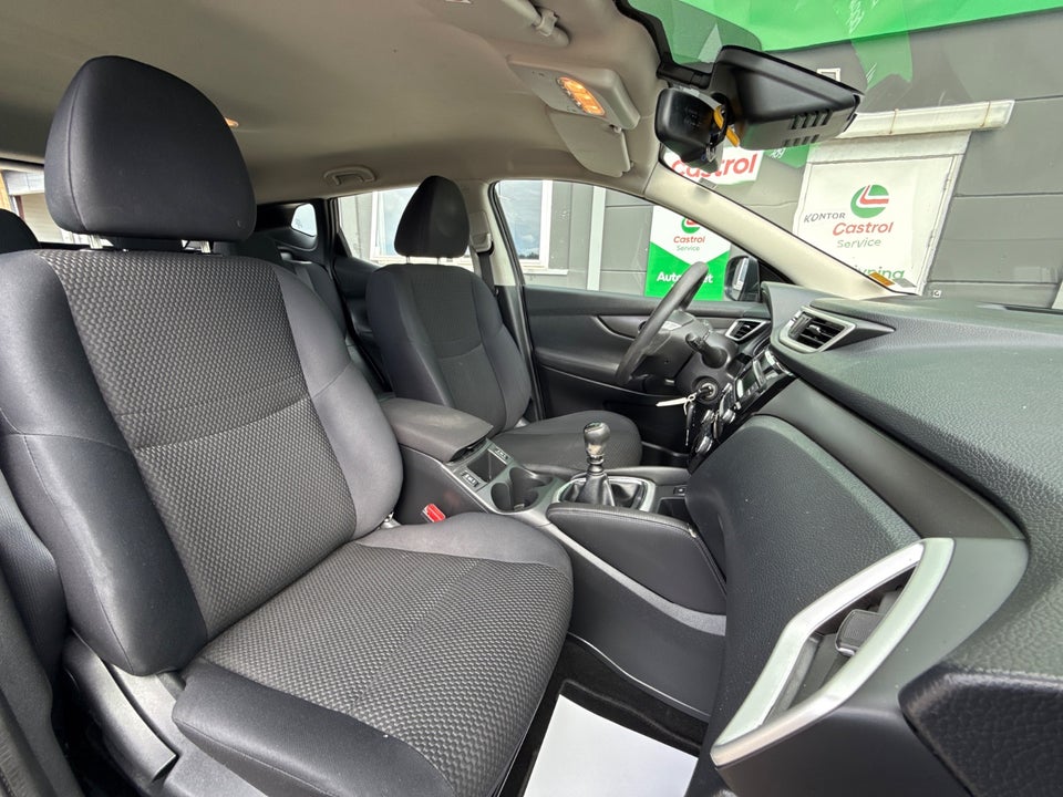 Nissan Qashqai 1,2 Dig-T 115 Acenta 5d