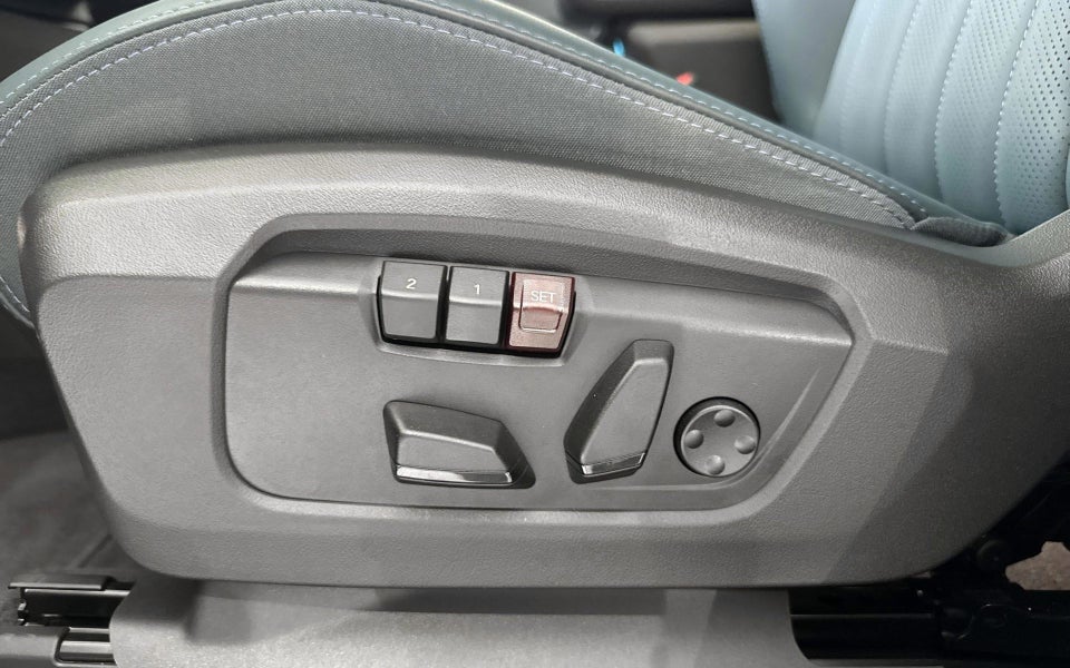 MINI Countryman E Favoured Trim XL 5d