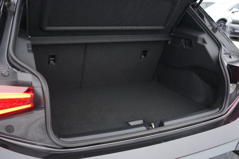 Cupra Born 58 e-Boost 5d