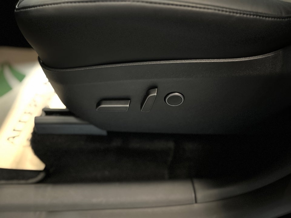 Tesla Model Y Long Range RWD 5d