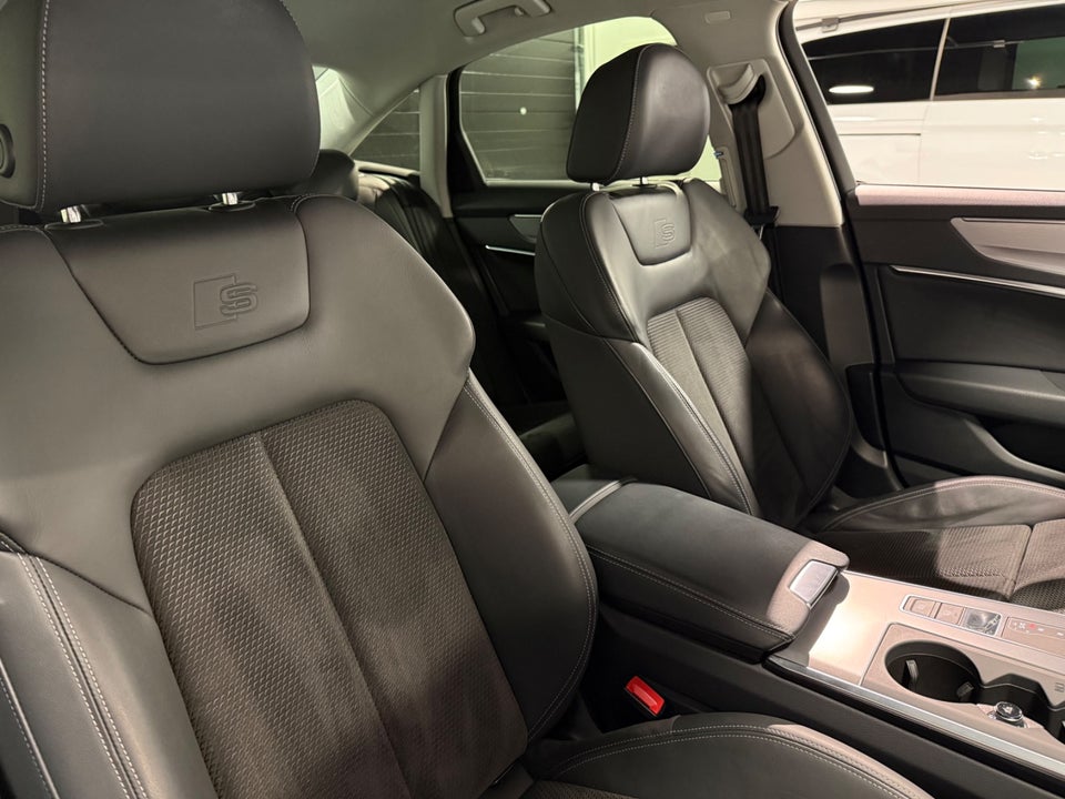 Audi A6 55 TFSi e S-line quattro S-tr. 4d