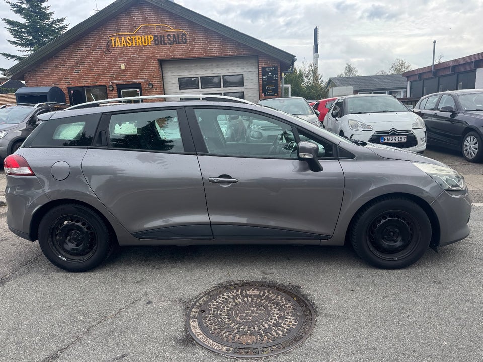 Renault Clio IV 0,9 TCe 90 Expression Sport Tourer 5d