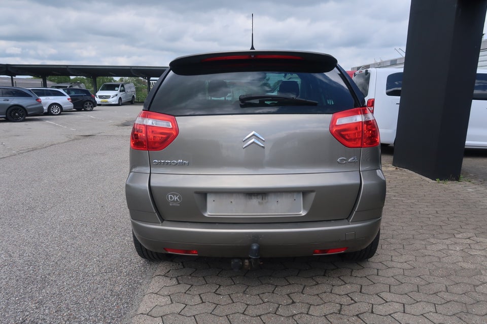 Citroën C4 Picasso 1,8 16V VTR+ 5d