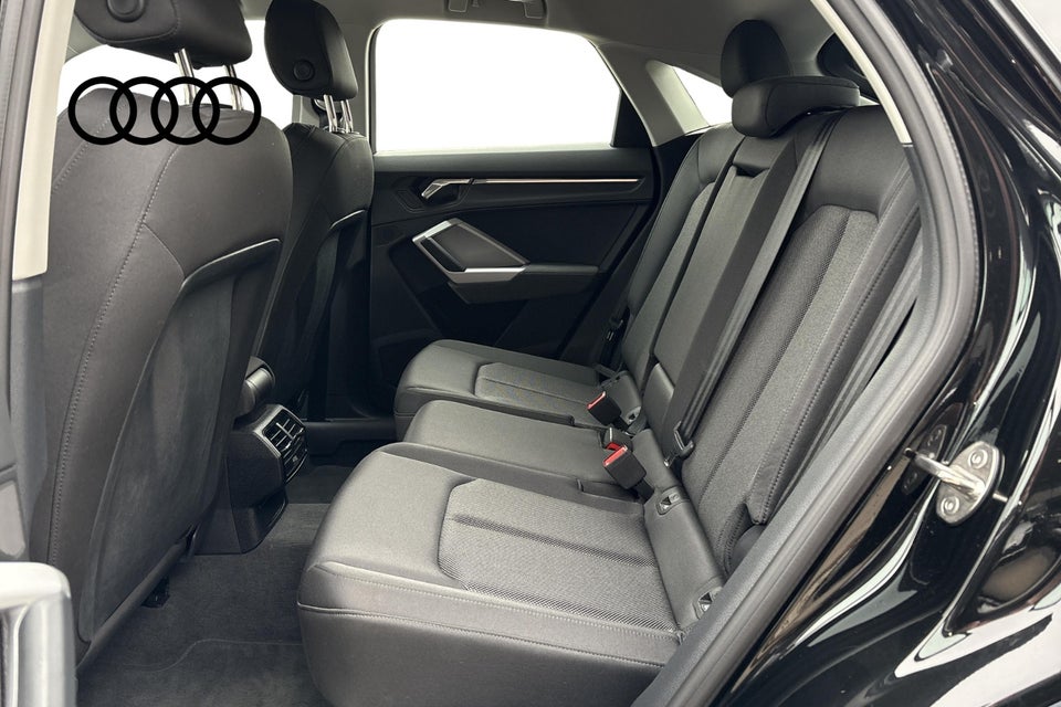 Audi Q3 45 TFSi e Attitude plus Sportback S-tr. 5d