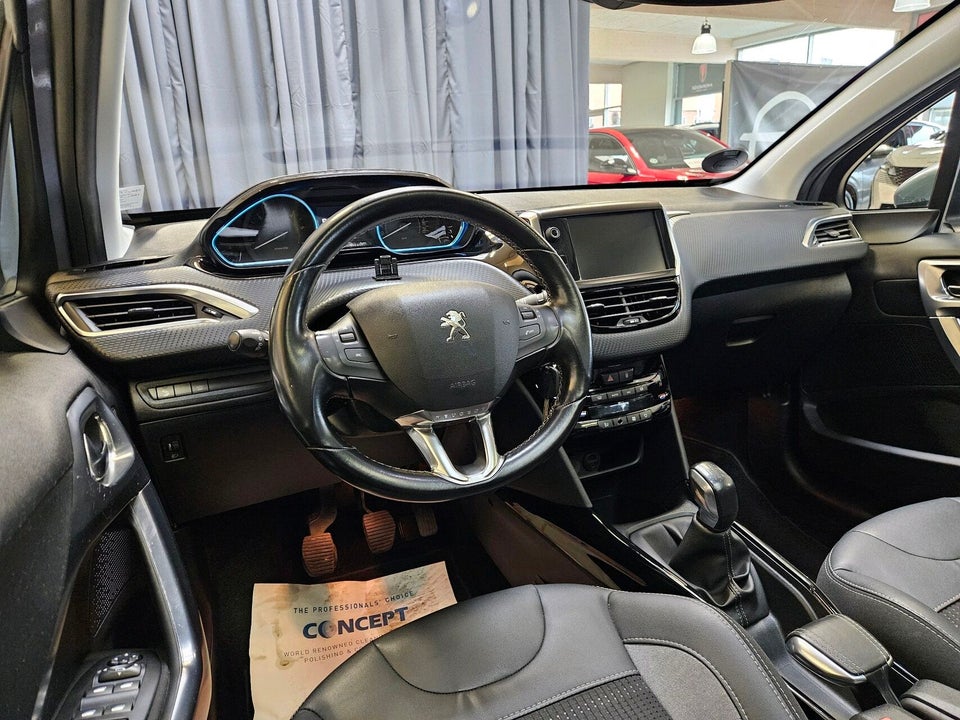 Peugeot 2008 1,6 BlueHDi 100 Desire Sky 5d