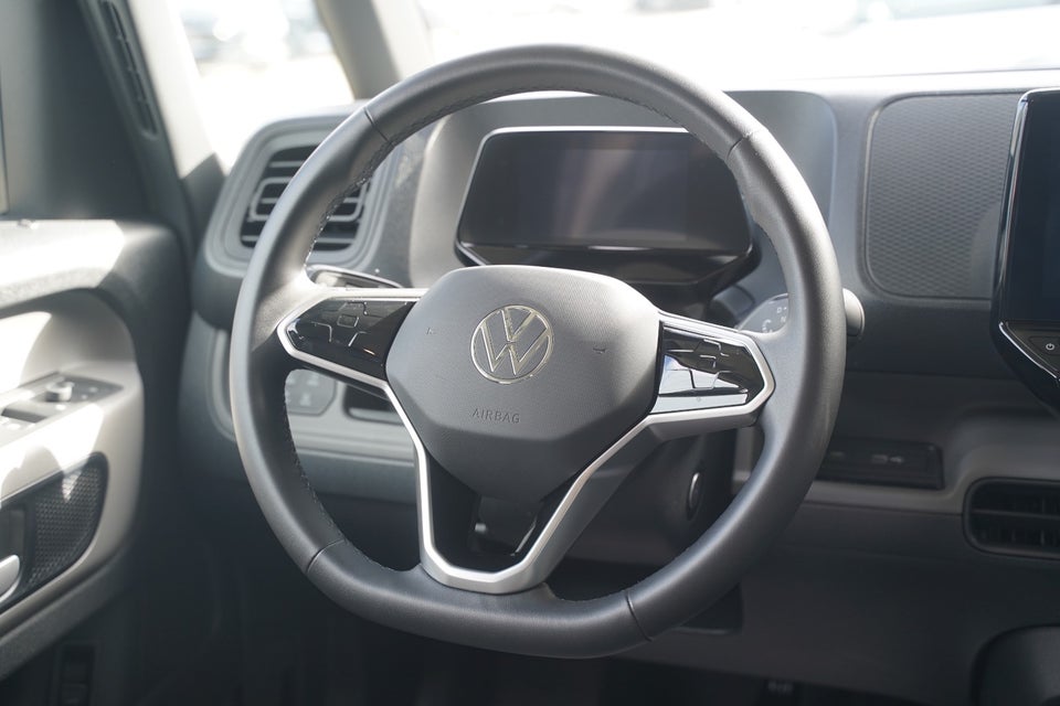 VW ID.Buzz 77 Pro Van 5d