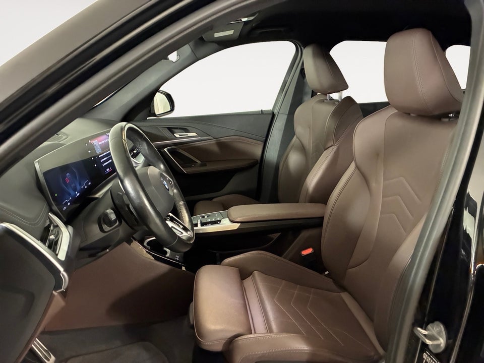 BMW iX1 xDrive30 M-Sport Premium 5d