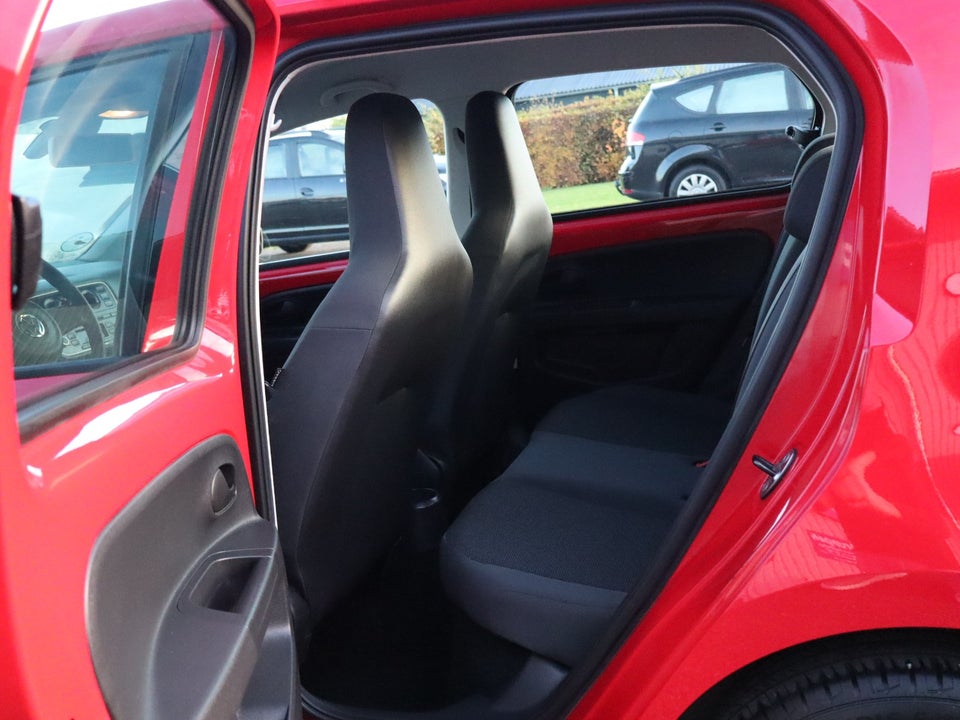 VW Up! 1,0 60 Groove Up! BMT 5d