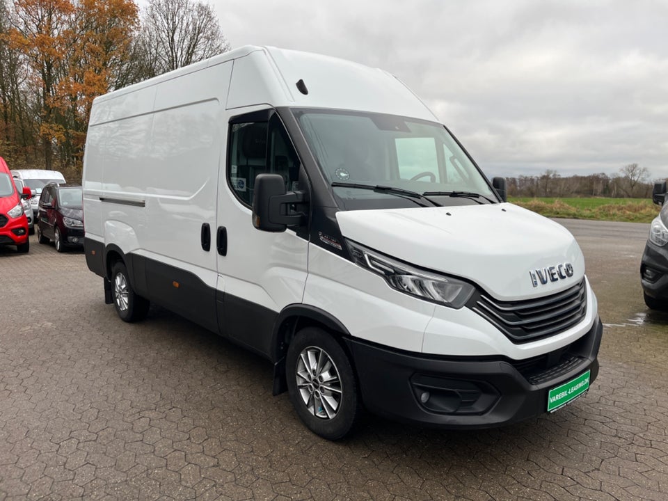 Iveco Daily 3,0 35S18 12m³ Van AG8