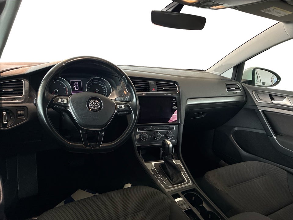 VW Golf VII 1,4 TSi 125 Comfortline Variant DSG 5d