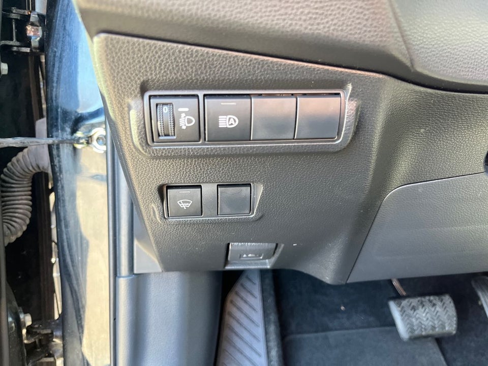 Toyota Corolla Cross 2,0 Hybrid Style CVT 5d