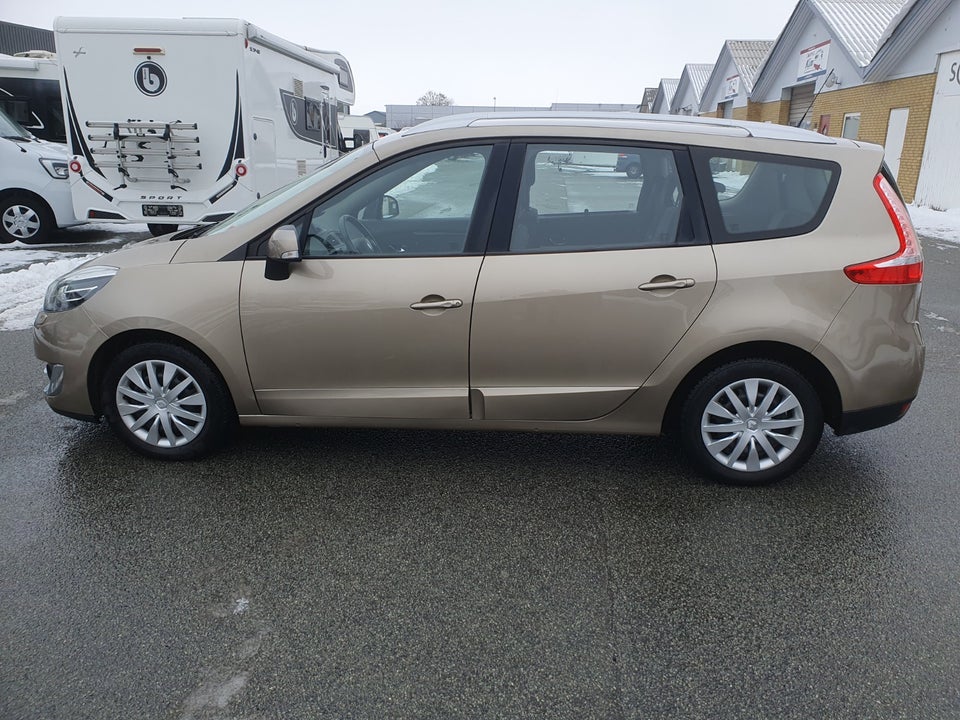 Renault Grand Scenic III 1,6 dCi 130 Expression 7prs 5d