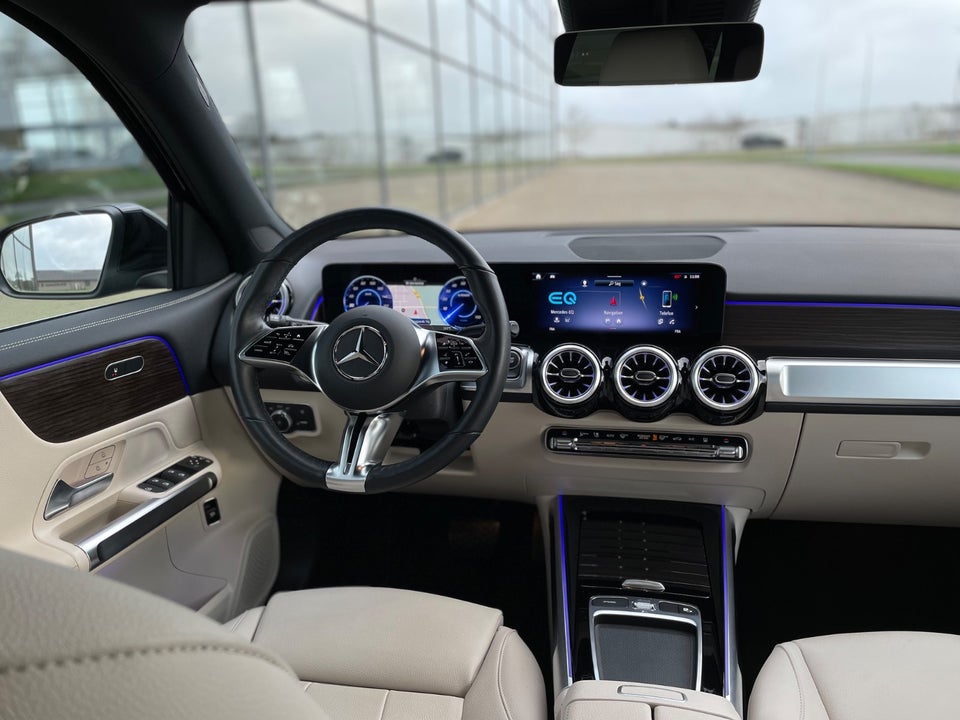 Mercedes EQB250+ Progressive 5d