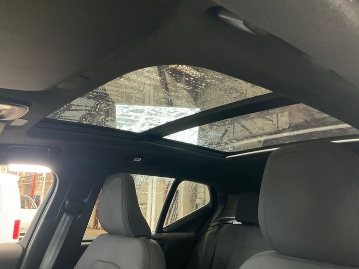 Volvo EX40 Extended Range Ultra 5d