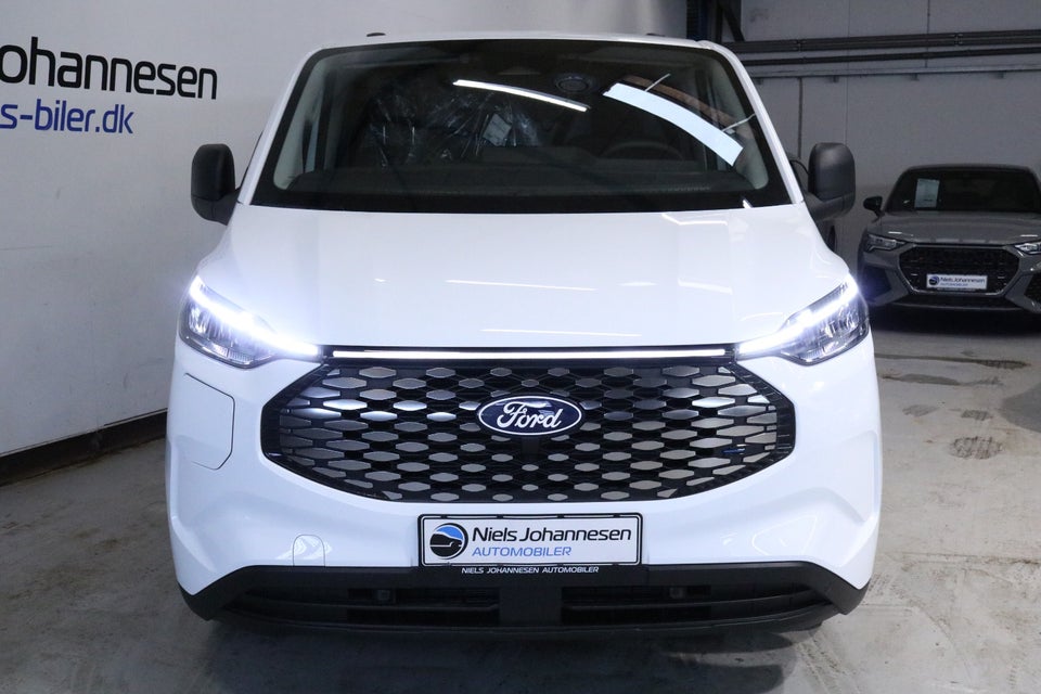 Ford E-Transit Custom 320S 64 Trend