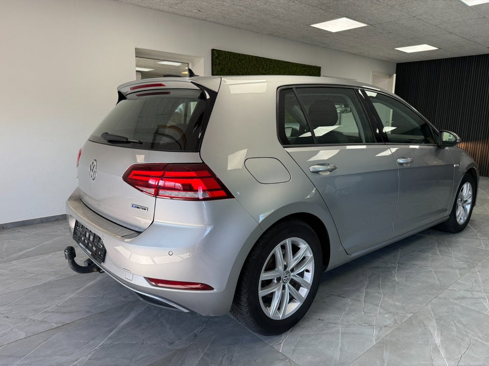VW Golf VII 1,5 TSi 130 Comfortline Connect DSG 5d