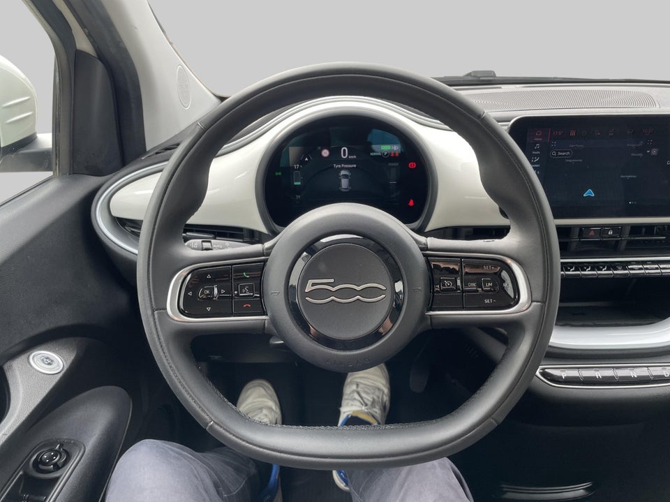 Fiat 500e 42 Icon 3d