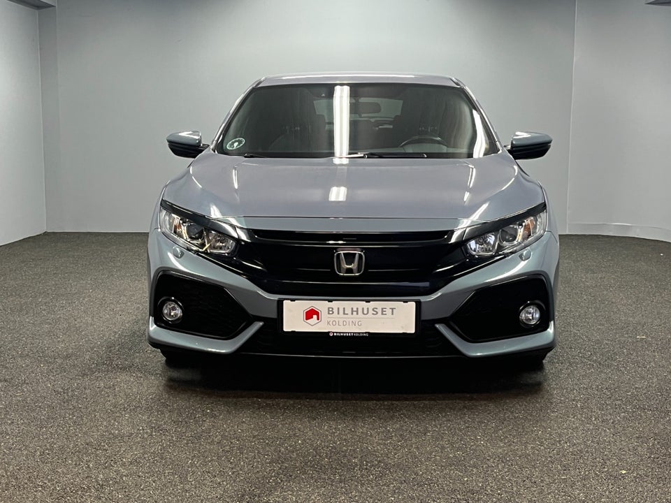 Honda Civic 1,0 VTEC Turbo Elegance 5d