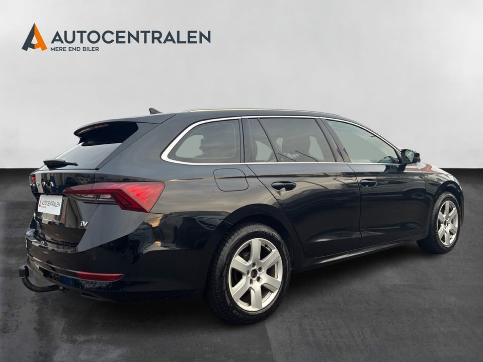 Skoda Octavia 1,4 TSi iV Plus Combi DSG 5d