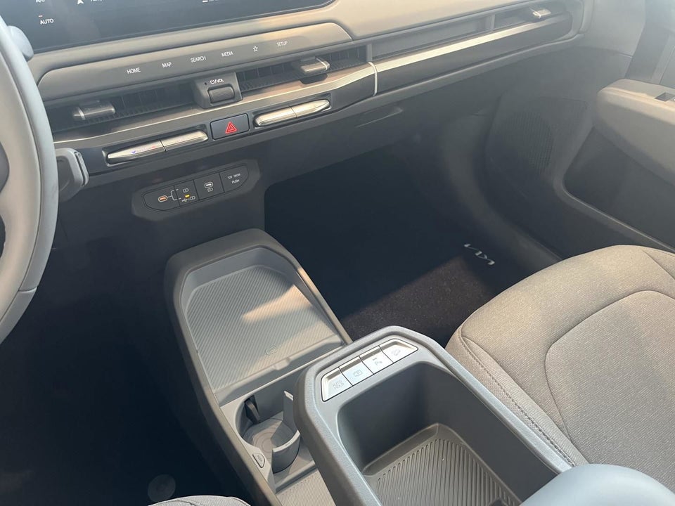 Kia EV3 58 Standard Range Access 5d