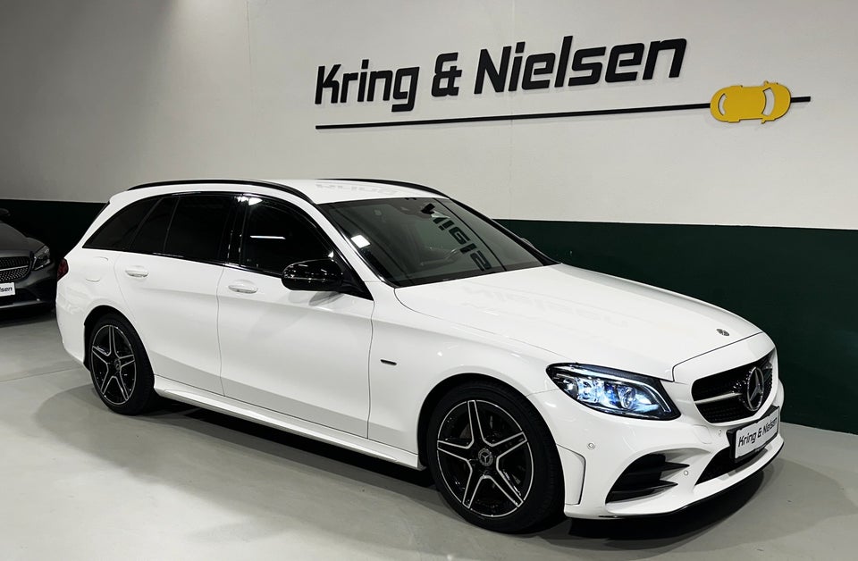 Mercedes C220 d 2,0 AMG Line Night Edition stc. aut. 5d