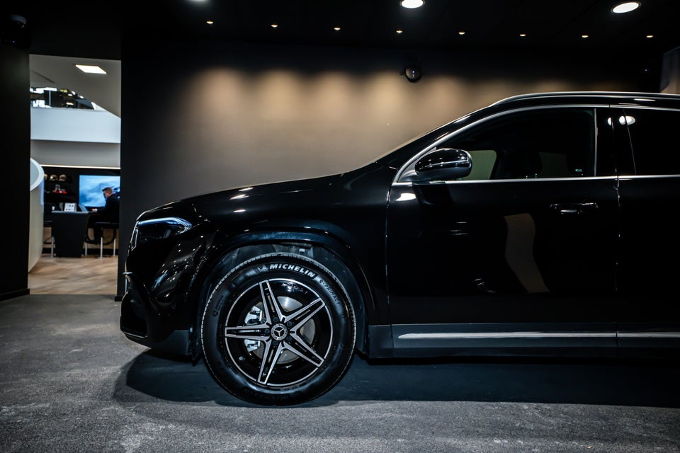 Mercedes EQA250+ AMG Advance 5d