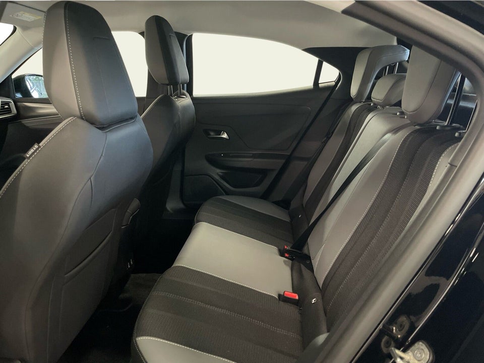 Opel Mokka-e 50 Elegance 5d