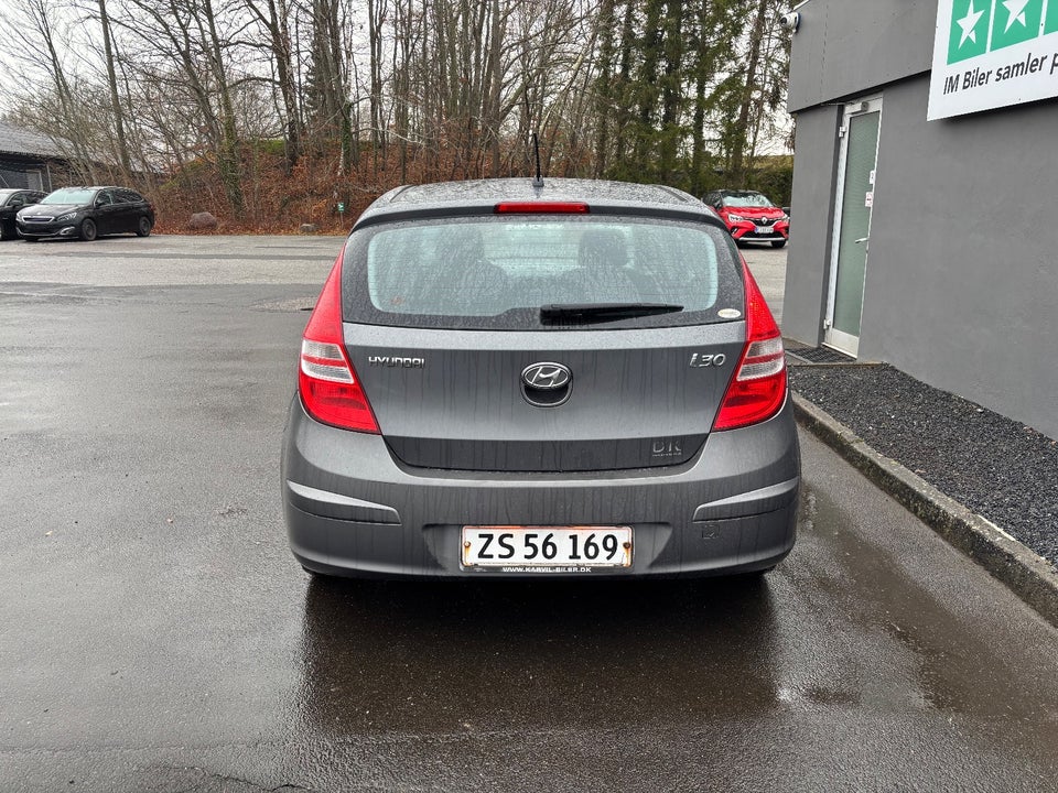 Hyundai i30 1,4 CVVT 109 Comfort 5d