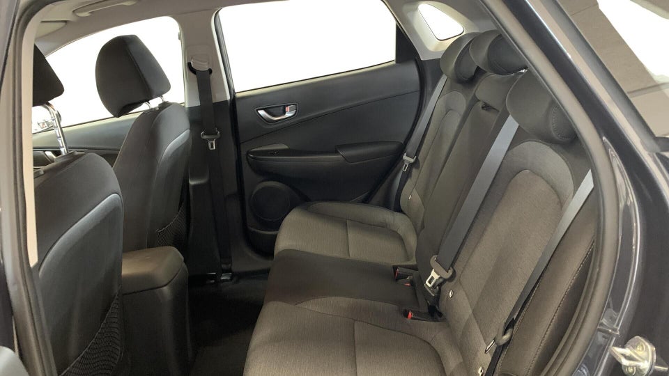 Hyundai Kona 39 EV Select 5d