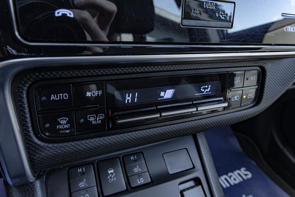 Toyota Auris 1,8 Hybrid H1 Touring Sports CVT 5d