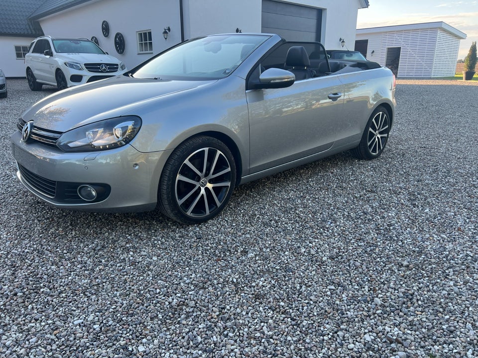 VW Golf VI 2,0 TDi 140 Cabriolet DSG BMT 2d