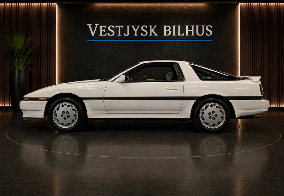 Toyota Supra 3,0 aut. 3d