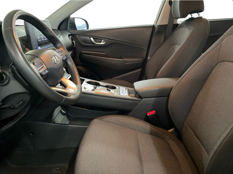 Hyundai Kona 39 EV Select 5d