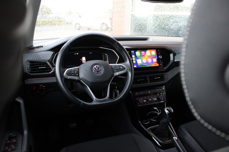 VW T-Cross 1,0 TSi 115 First Edition 5d